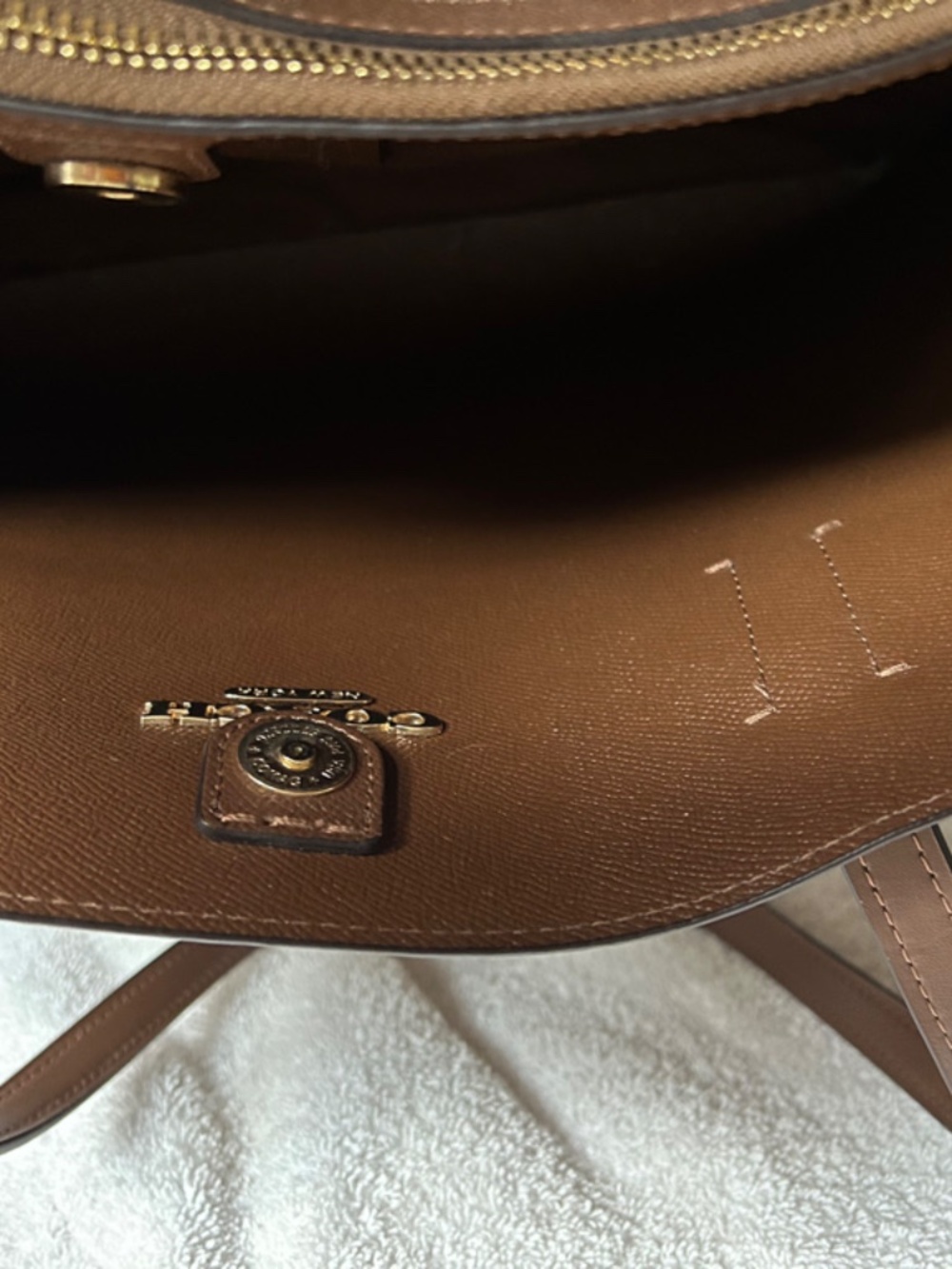 Coach Tote - Picture 5 of 7